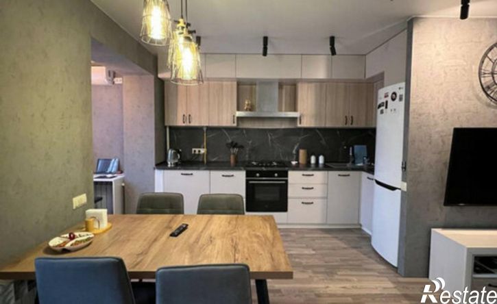 2-комн квартира улица Горького, 31,  д. 31