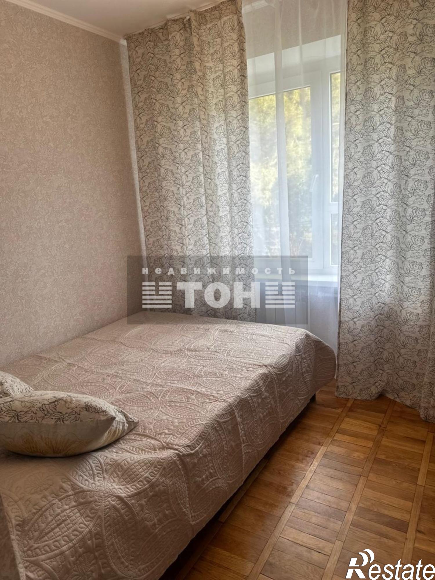 Купить квартиру за 13 500 000 рублей на ул. Орджоникидзе, 5б