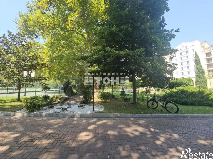 4-комн квартира ул. Революционная, д. 47, корп.4