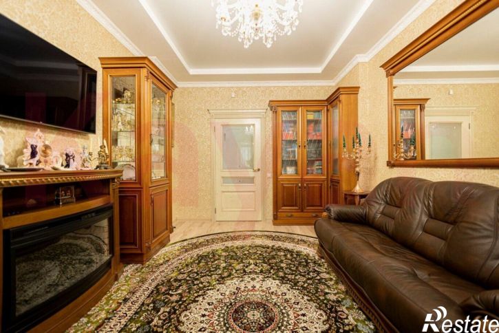 2-комн квартира Островского ул.