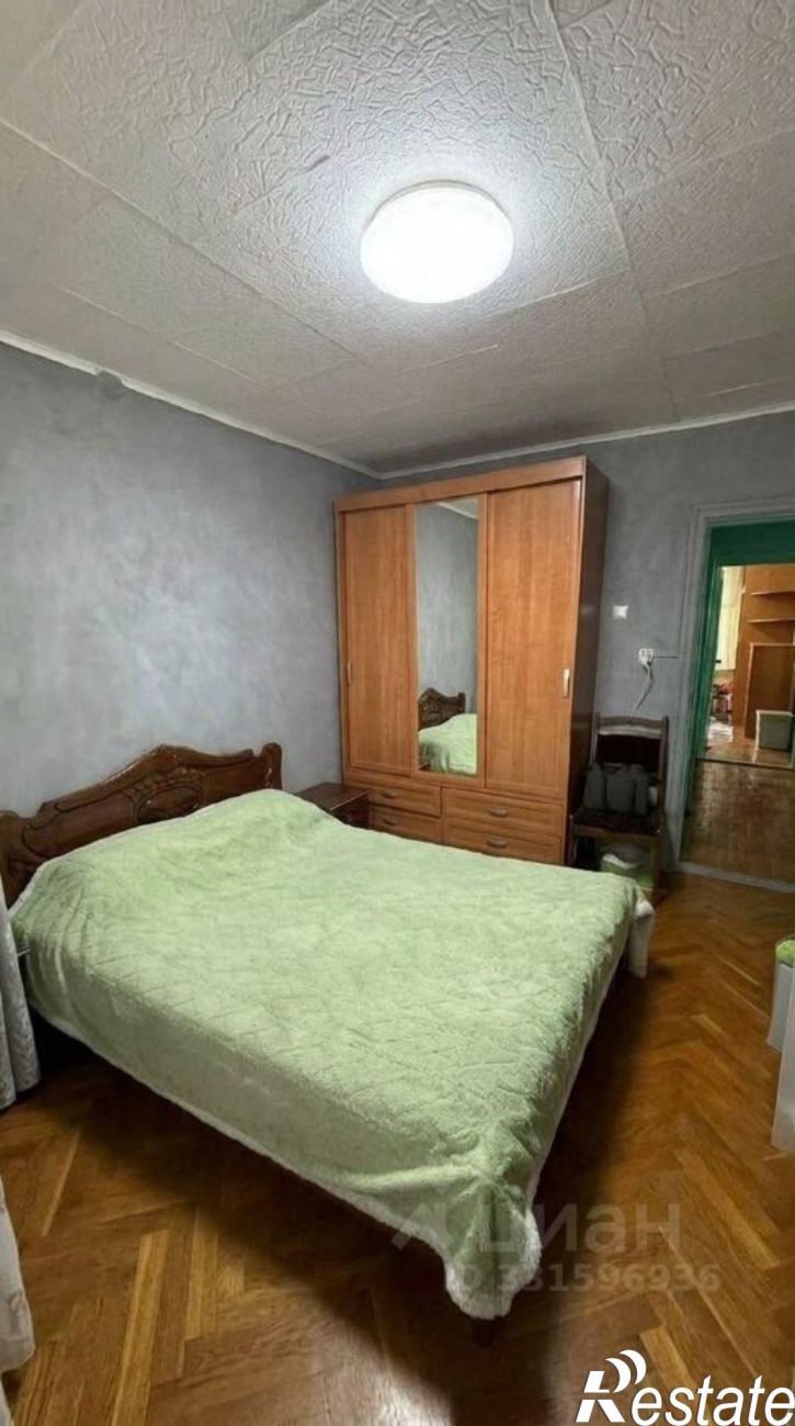 3-комн квартира улица Леселидзе, 8,  д. 8