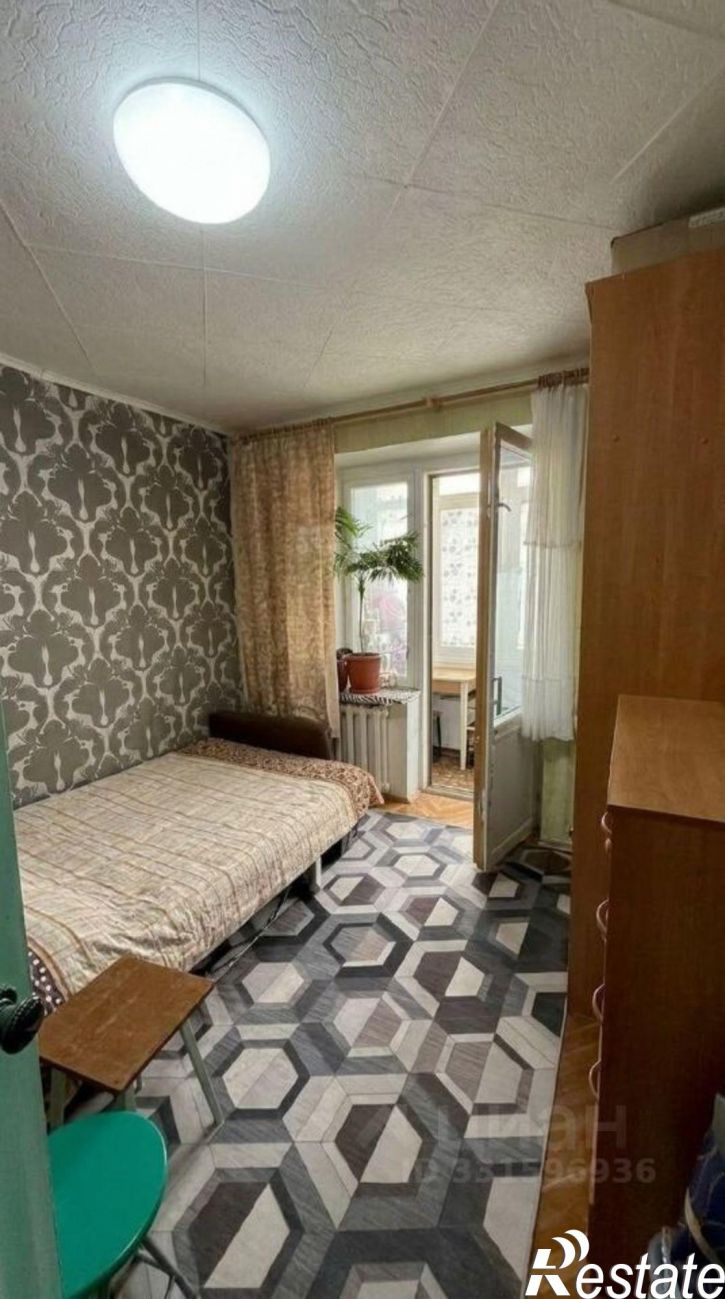 3-комн квартира улица Леселидзе, 8,  д. 8