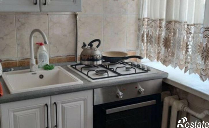 3-комн квартира улица Горького, 27,  д. 27