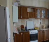 2-комн, 57кв м, этаж 3/9 ул Кирова, 121 1