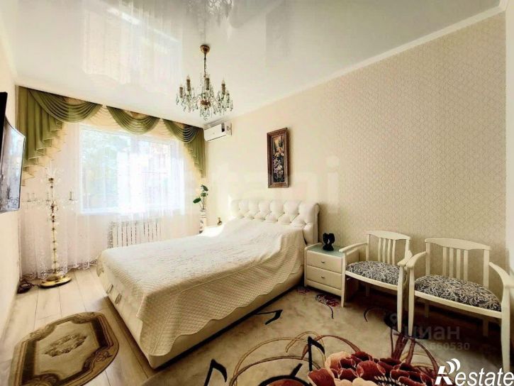 2-комн квартира ул Приморская, 1,  д. 1