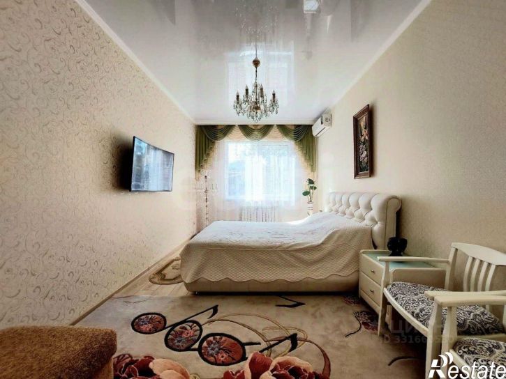 2-комн квартира ул Приморская, 1,  д. 1