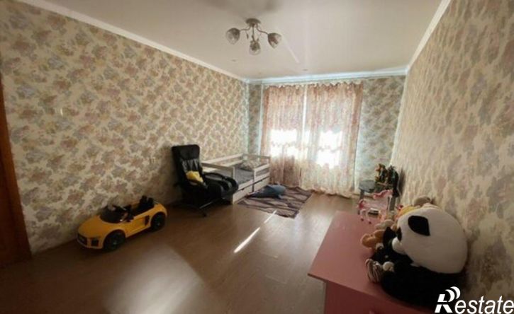 4-комн квартира ул Островского, 146,  д. 146