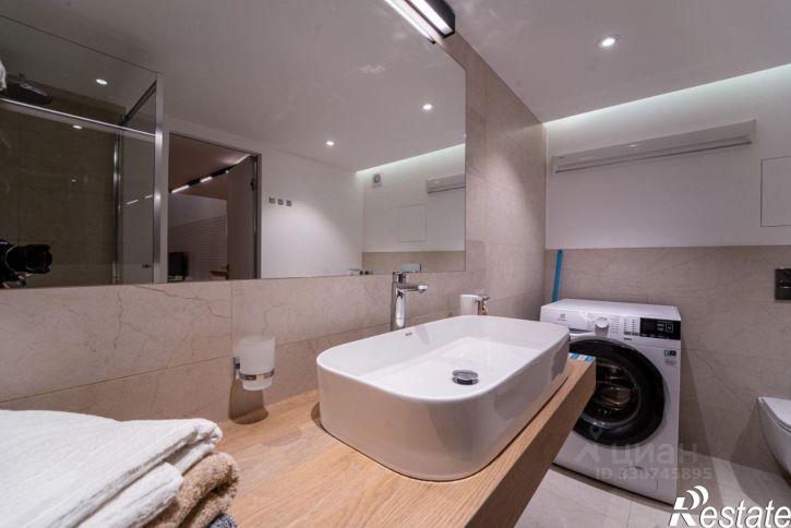 2-комн квартира ул Крымская, 3 4,  д. 3 4,  к. 4
