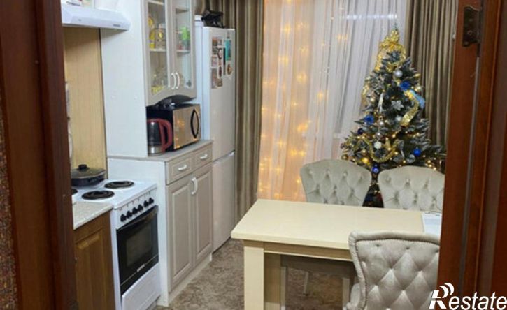2-комн квартира ул Адмирала Холостякова, 18,  д. 18