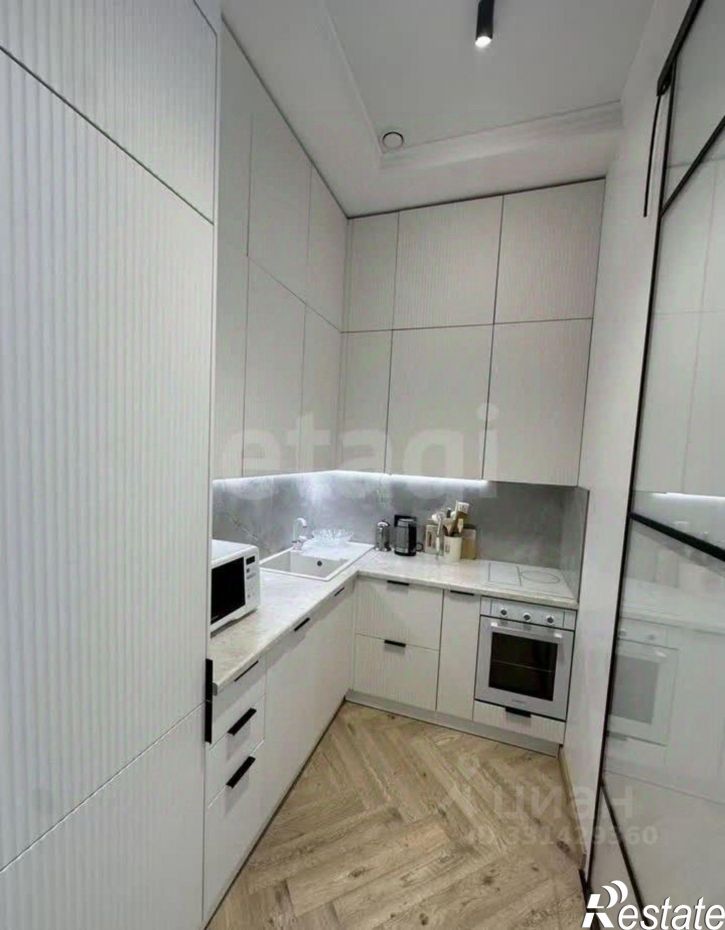 3-комн квартира ул Крымская, 22 22,  д. 22 22,  к. 22