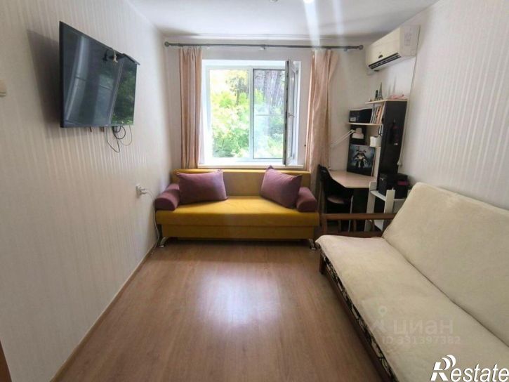 Комната ул Орджоникидзе, 35,  д. 35