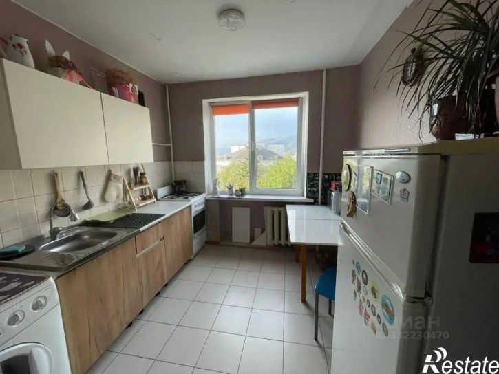 3-комн квартира ул Орджоникидзе, 5Б,  д. 5Б