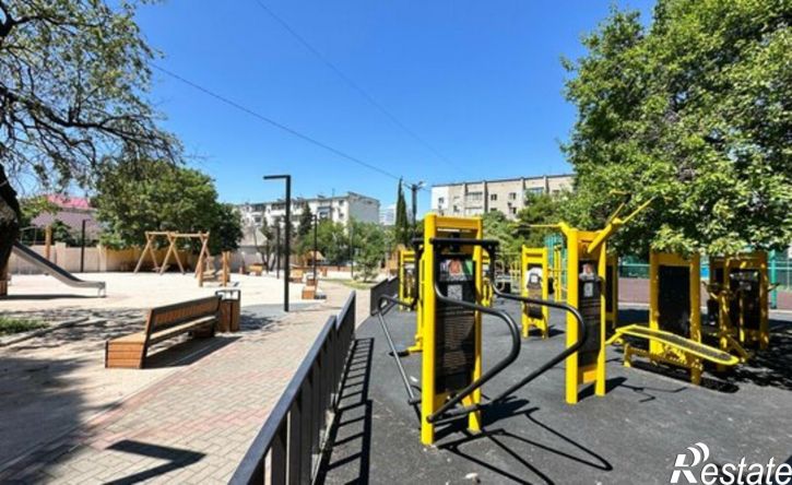 4-комн квартира ул Полевая, 45А,  д. 45А
