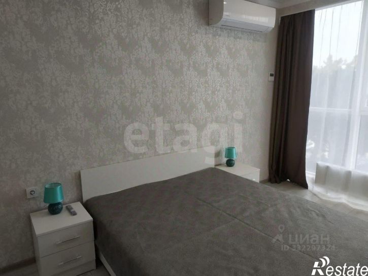 2-комн квартира ул Шмидта, 3,  д. 3