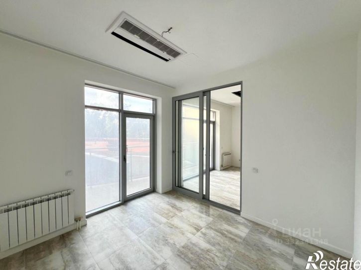 2-комн квартира ул Крымская, 3 2,  д. 3 2,  к. 2