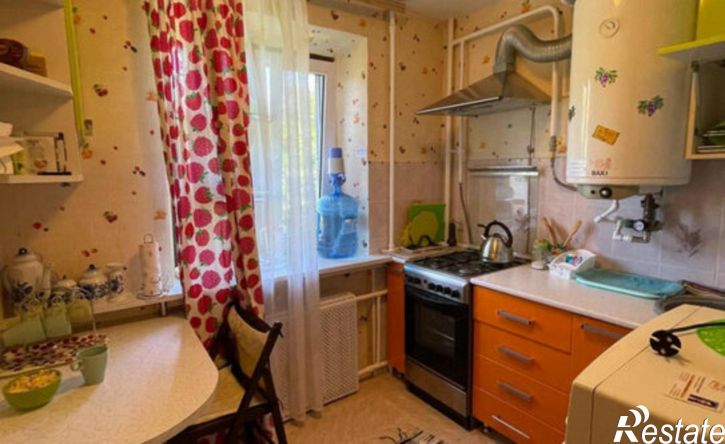 3-комн квартира ул Островского, 19,  д. 19