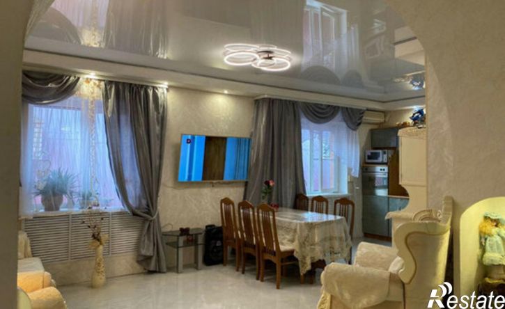 3-комн квартира ул Сурикова, 42,  д. 42