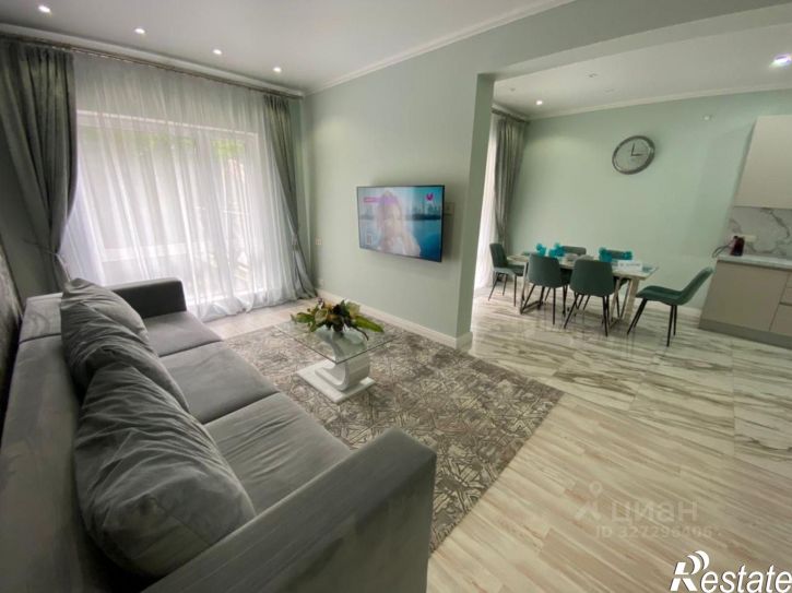 2-комн квартира Геленджикский пр-кт, 93,  д. 93