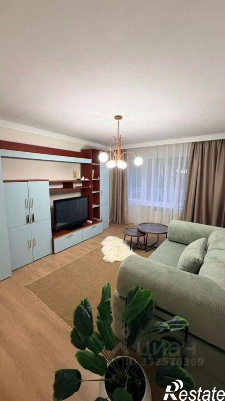 3-комн квартира ул Олега Кошевого, 17,  д. 17