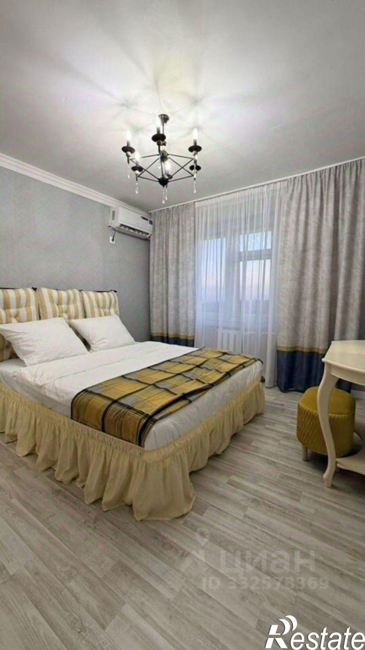 3-комн квартира ул Олега Кошевого, 17,  д. 17