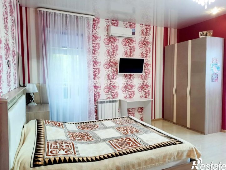 1-комн квартира ул Шмидта, 8,  д. 8