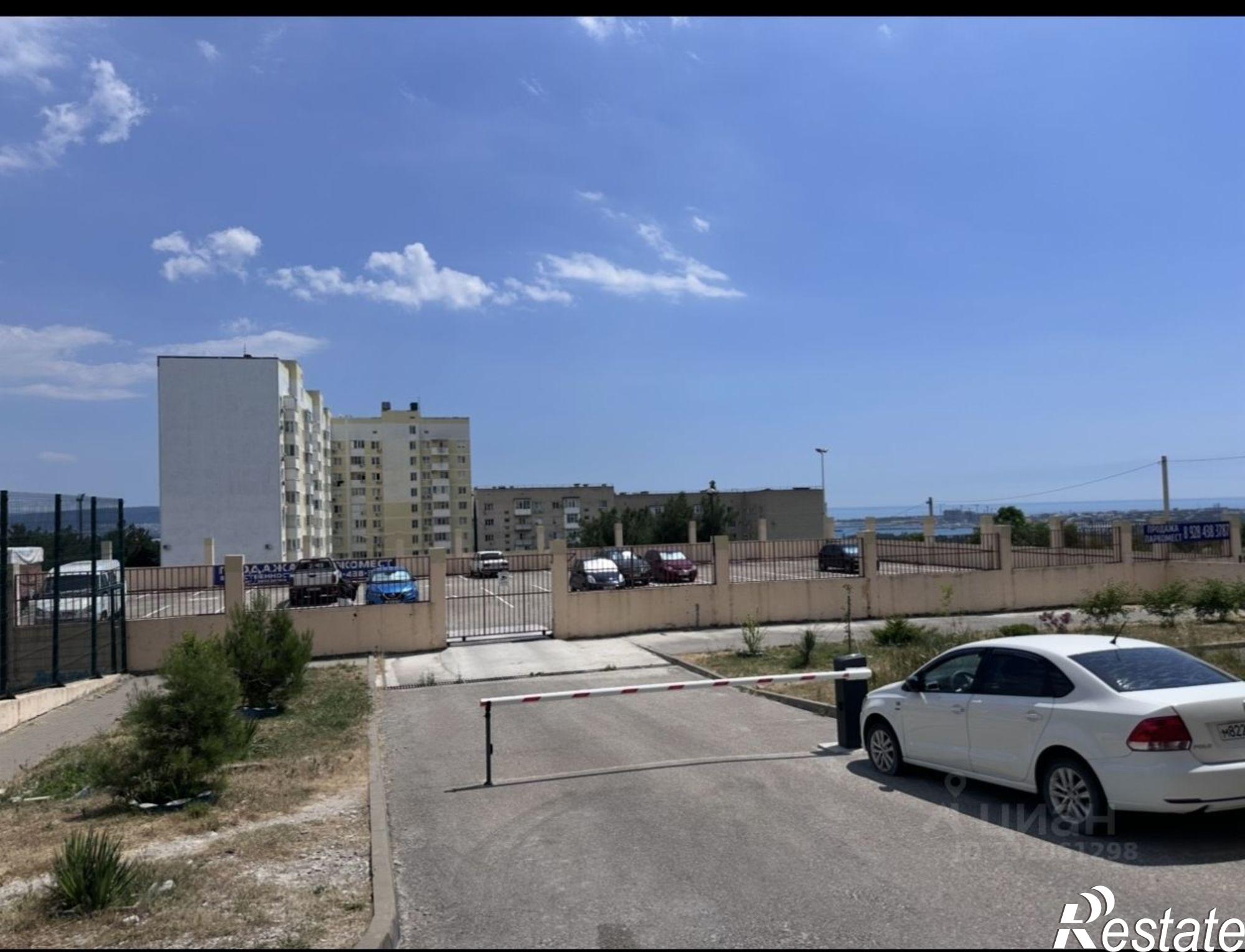 Сдать гараж, место в паркинге за 4 500 рублей