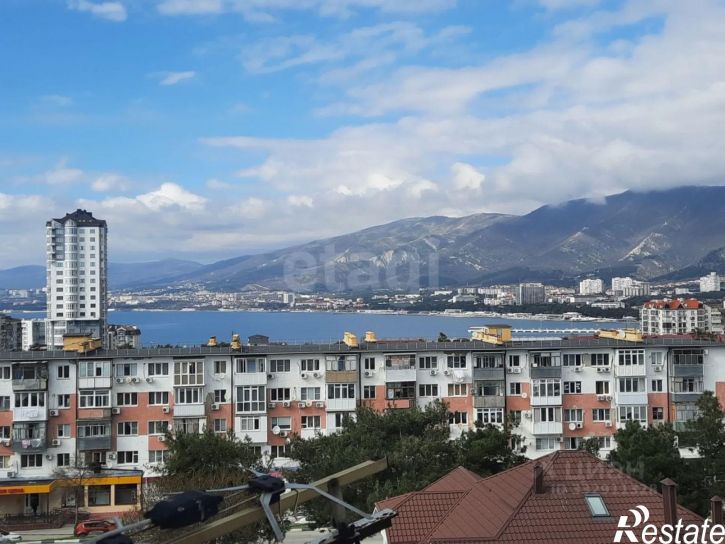 2-комн квартира ул Леселидзе, 21А,  д. 21А