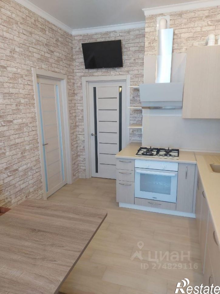2-комн квартира ул Крымская, 22 23,  д. 22 23,  к. 23