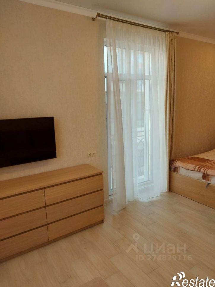 2-комн квартира ул Крымская, 22 23,  д. 22 23,  к. 23