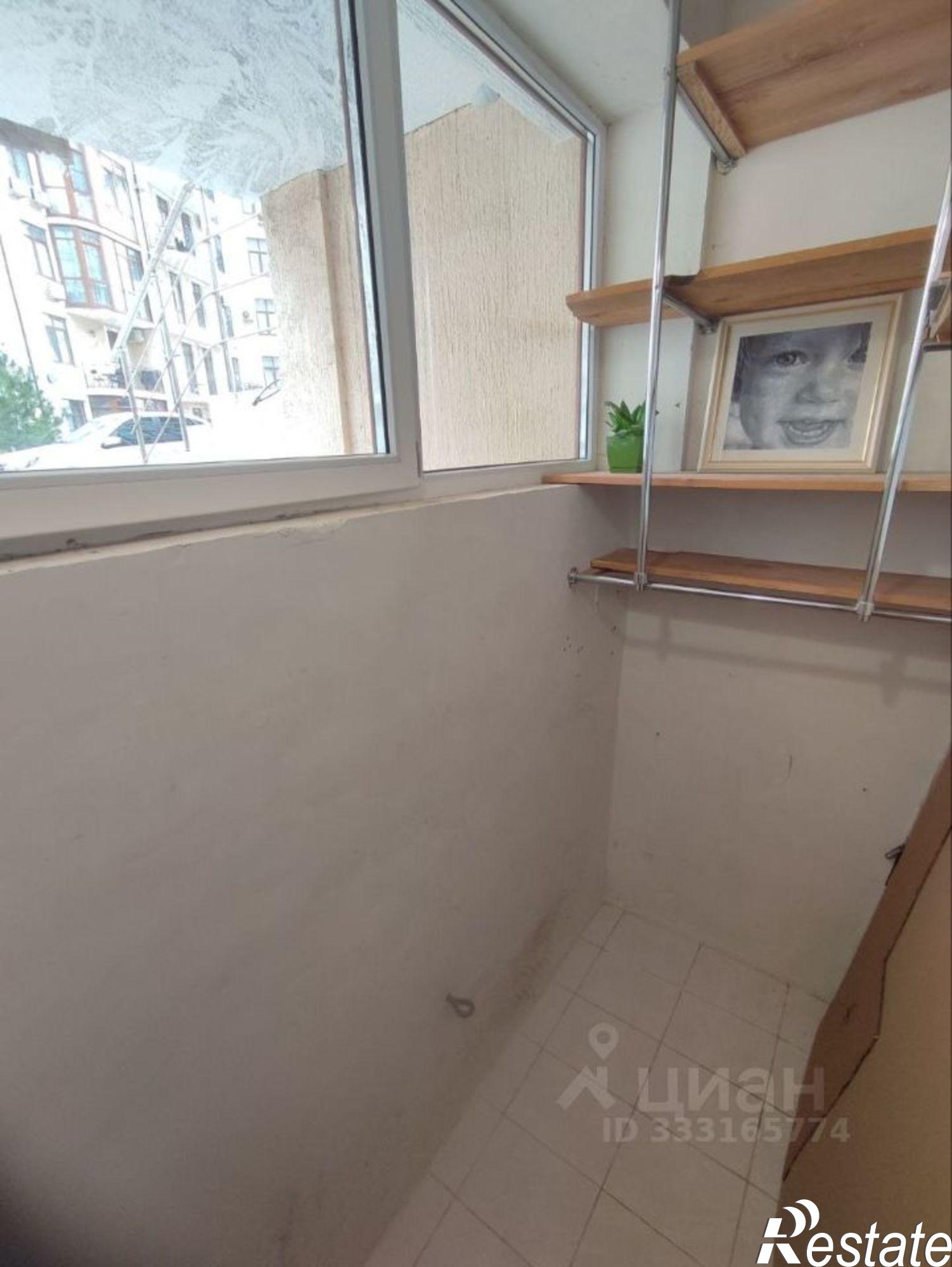 Купить гараж, место в паркинге за 818 182 рублей на ул Крымская, 22 23