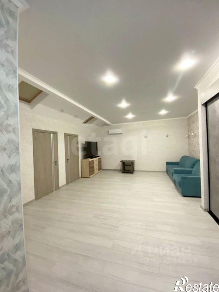 3-комн квартира ул Витебская, 12 6/1,  д. 12 6/1,  к. 6/1