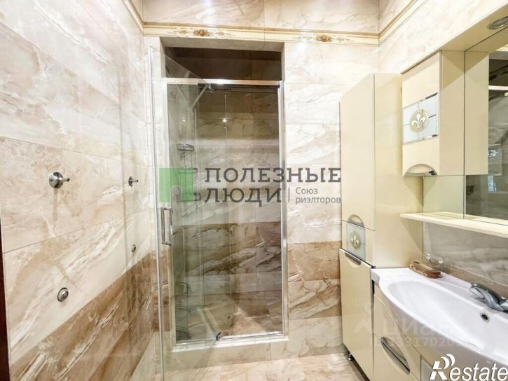 3-комн квартира ул Витебская, 14 3,  д. 14 3,  к. 3