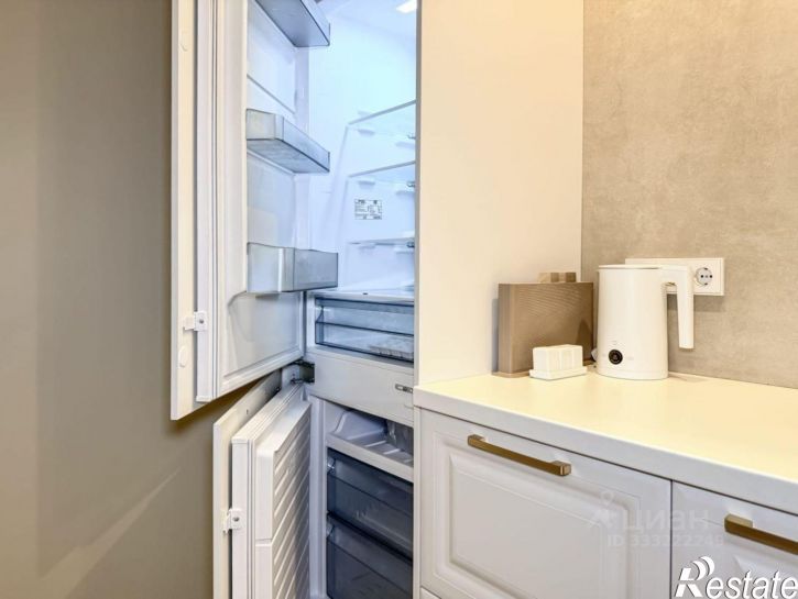 2-комн квартира ул Шмидта, 3,  д. 3