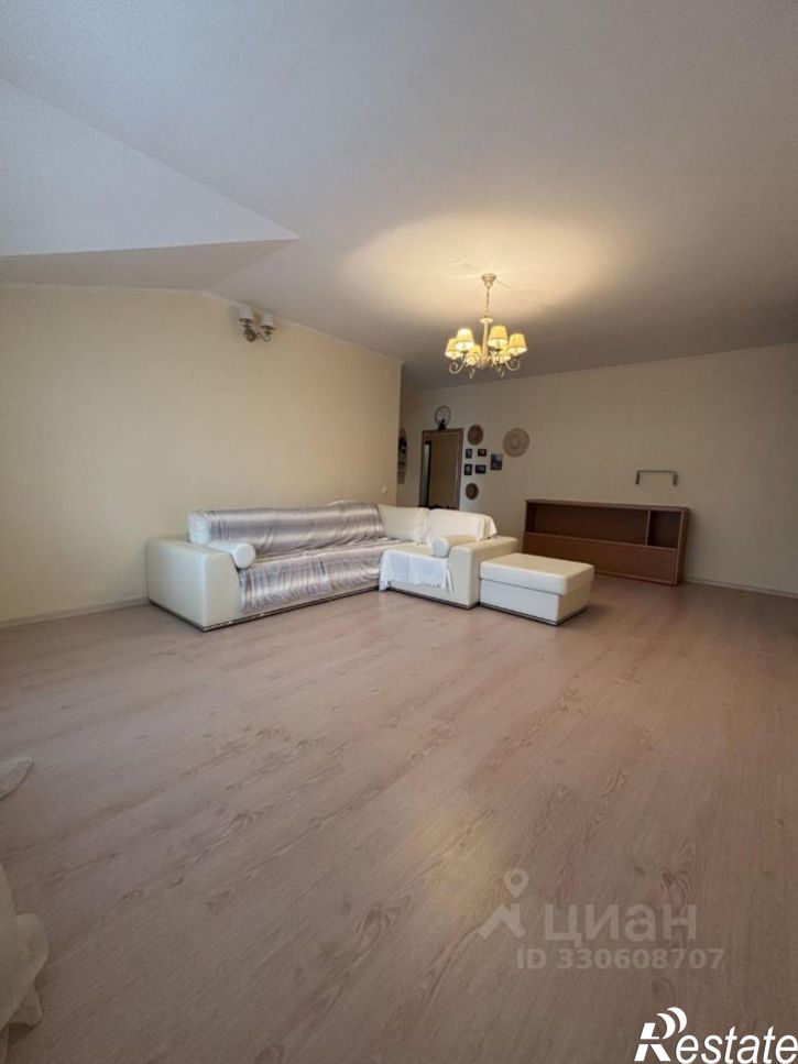 3-комн квартира ул Островского, 132,  д. 132