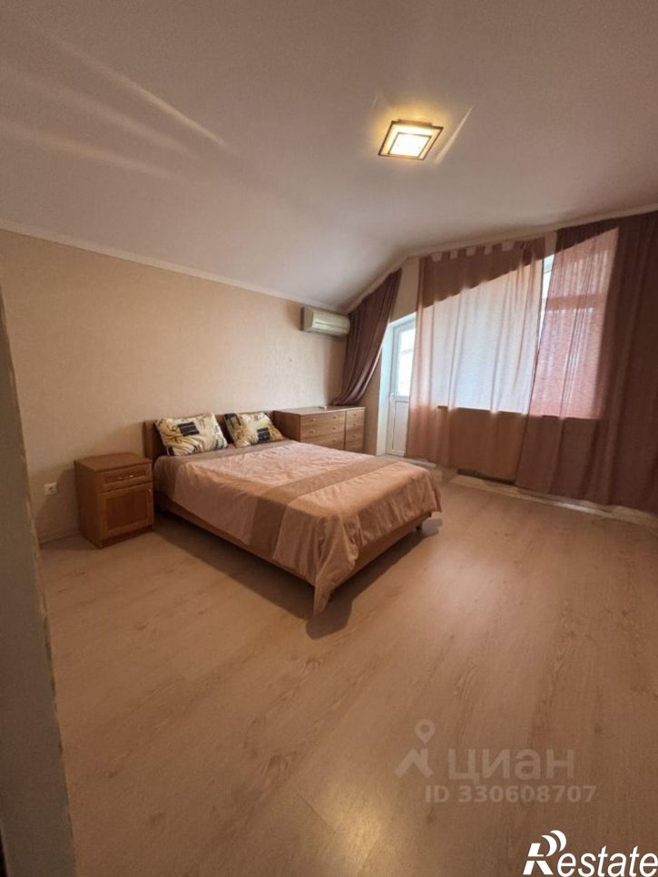 3-комн квартира ул Островского, 132,  д. 132