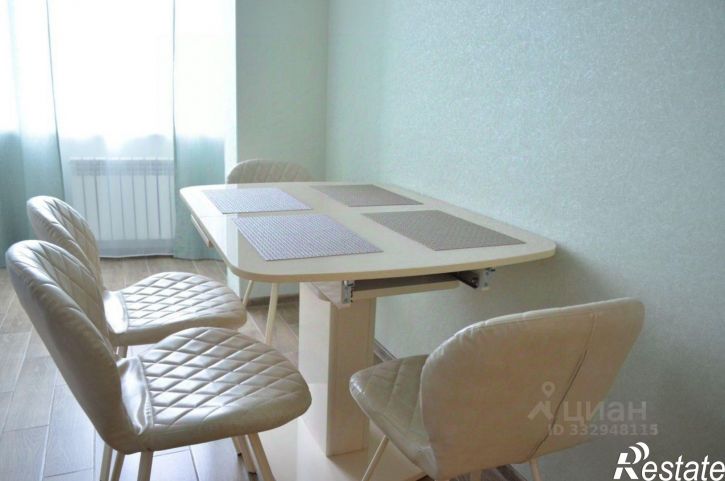 2-комн квартира ул Приморская, 1,  д. 1