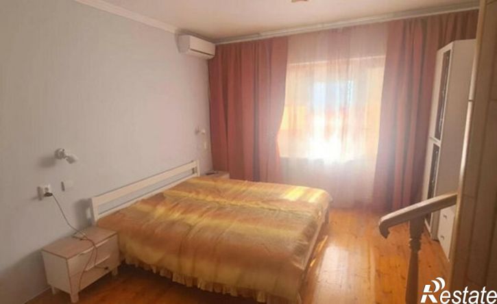 4-комн квартира Геленджикский пр-кт, 256,  д. 256