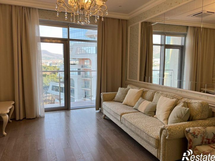 3-комн квартира ул Крымская, 3 2,  д. 3 2,  к. 2