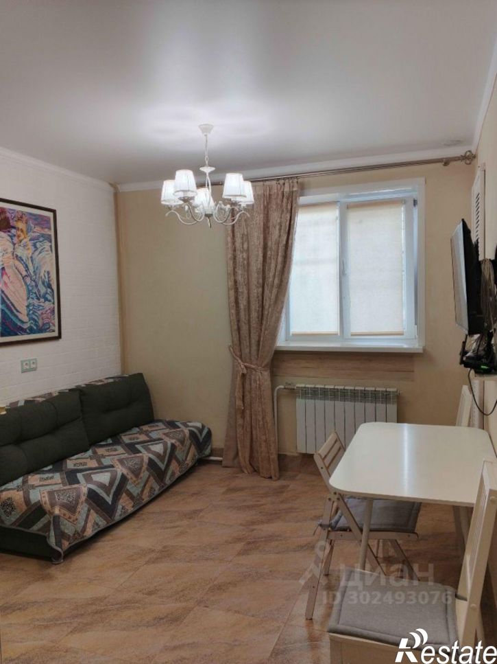1-комн квартира ул Леселидзе, 10,  д. 10