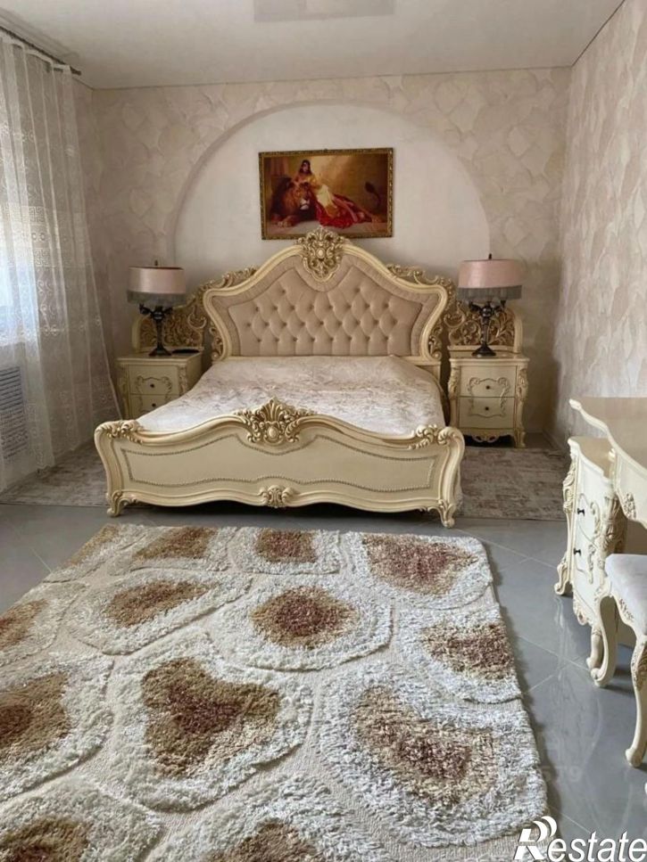 2-комн квартира ул Сурикова, 42,  д. 42
