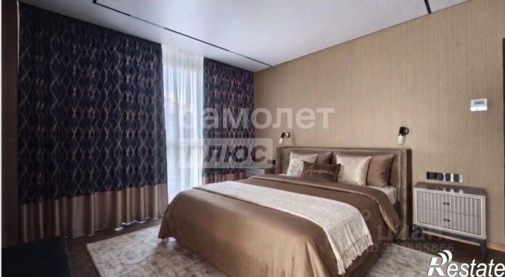 3-комн квартира ул Шмидта, 3,  д. 3