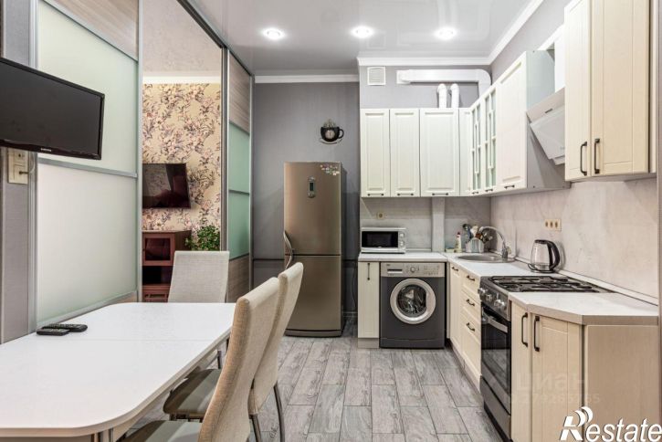 2-комн квартира ул Суворова, 27 1,  д. 27 1,  к. 1