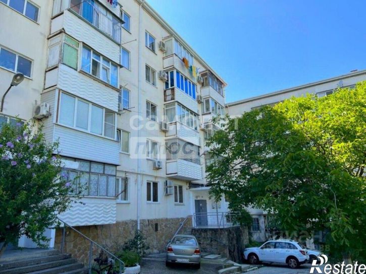 2-комн квартира Молодёжная улица, 1,  д. 1
