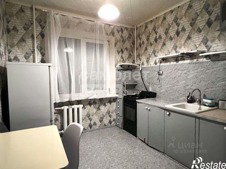2-комн квартира Молодёжная улица, 1,  д. 1