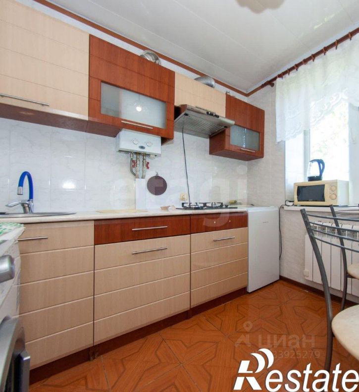 2-комн квартира улица Горького, 10,  д. 10