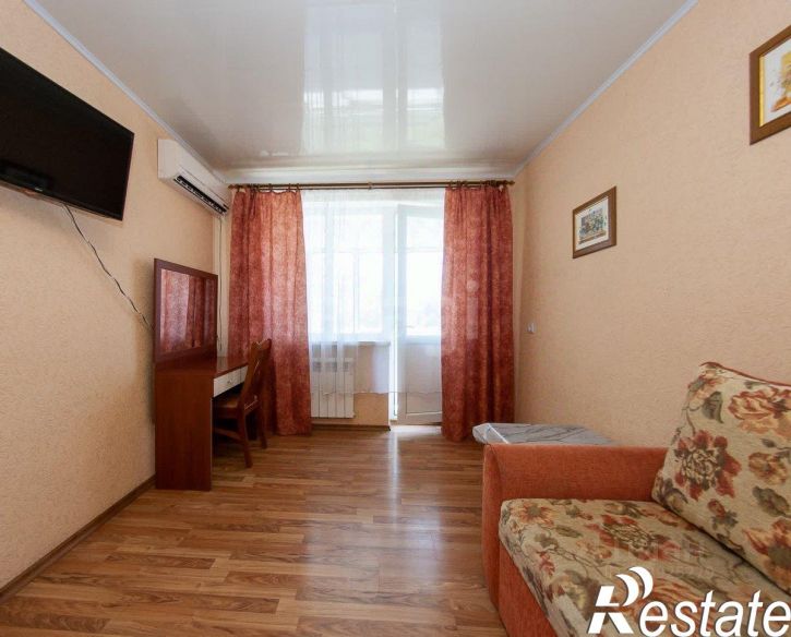 2-комн квартира улица Горького, 10,  д. 10