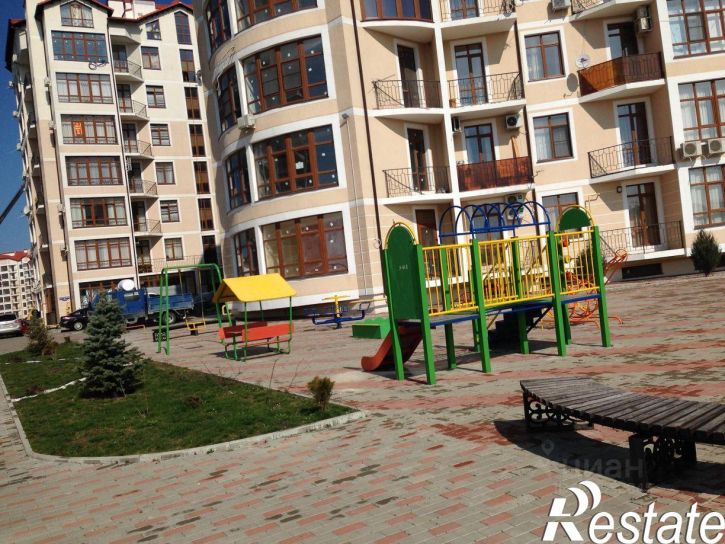 2-комн квартира Крымская улица, 19/8,  д. 19/8