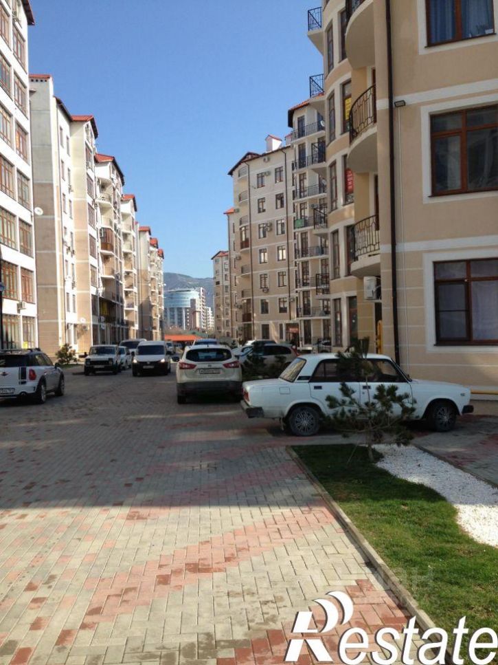 2-комн квартира Крымская улица, 19/8,  д. 19/8