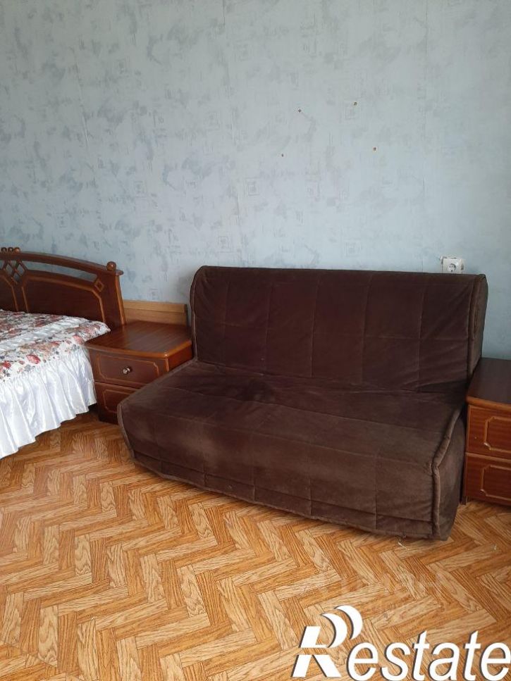 1-комн квартира улица Леселидзе, 10,  д. 10