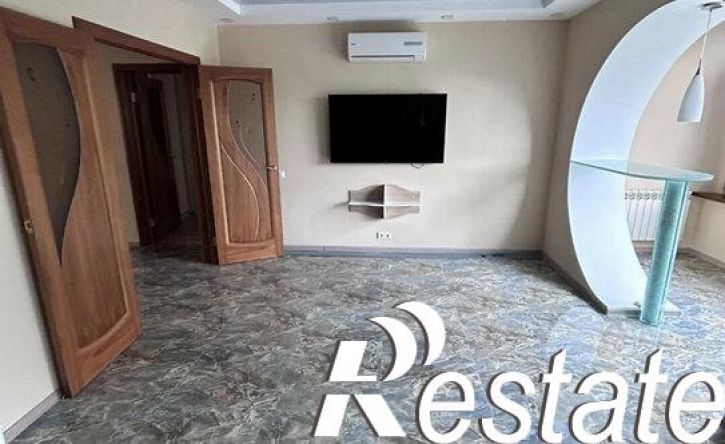 3-комн квартира улица Островского, 37,  д. 37